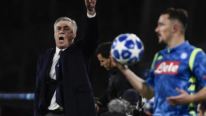 Napoli akan menjamu Cagliari. (AFP/Fillipo Monteforte)