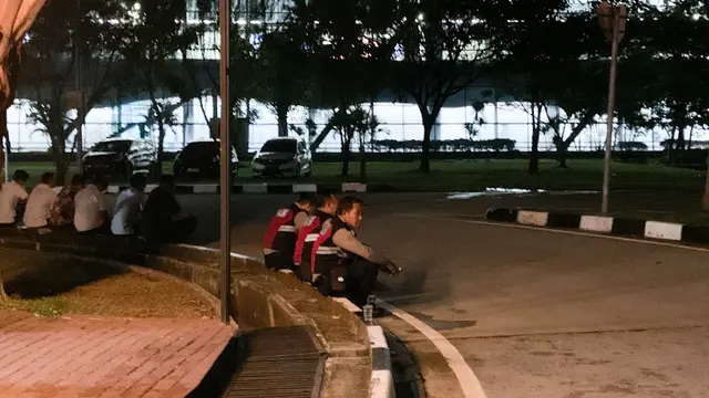 Petugas Kawal Ketat Gedung VIP Soekarno Hatta