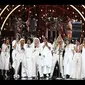 Kesha tampil dengan mawar putih di bajunya saat Grammy Awards 2018. (Foto: Foto: instagram/ iiswhoiis)