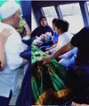 Beberapa hari setelah meninggal secara mendadak putrinya, kerinduan dirasakan oleh istri Komeng. Itu bisa tergambar dalam salah satu postingan melalui instagramnya. (Instagram/indradewi2242)