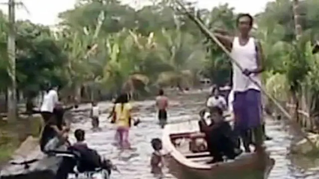 Banjir Landa Sarolangun Jambi Hampir 1 Bulan
