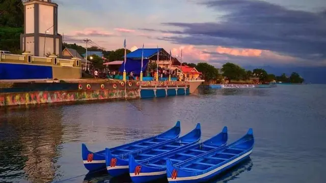 Festival Kampung Nelayan Tomalou 2020