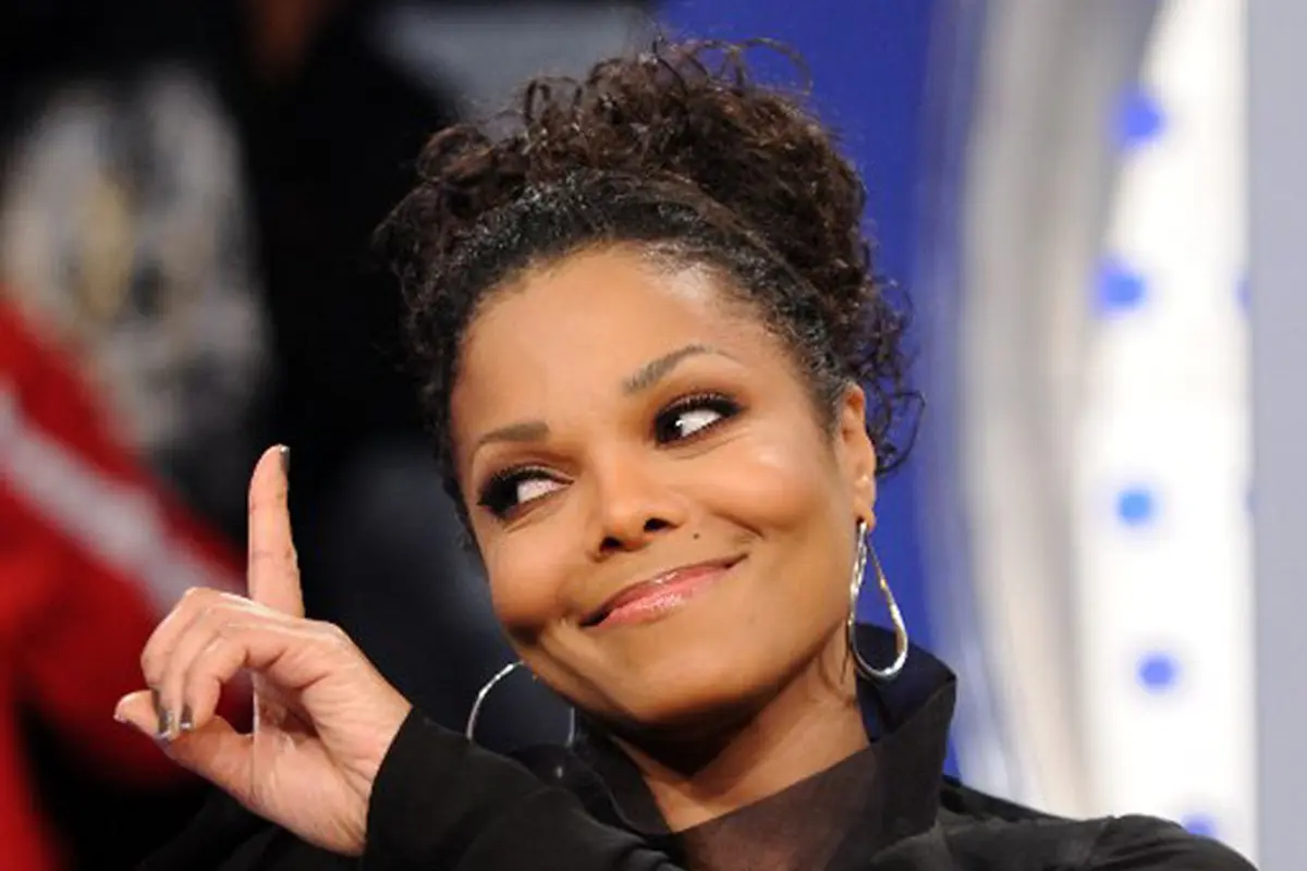 Janet Jackson kembali muncul setelah melahirkan anak pertamanya, Eissa Al Mana. (AFP/Bintang.com)
