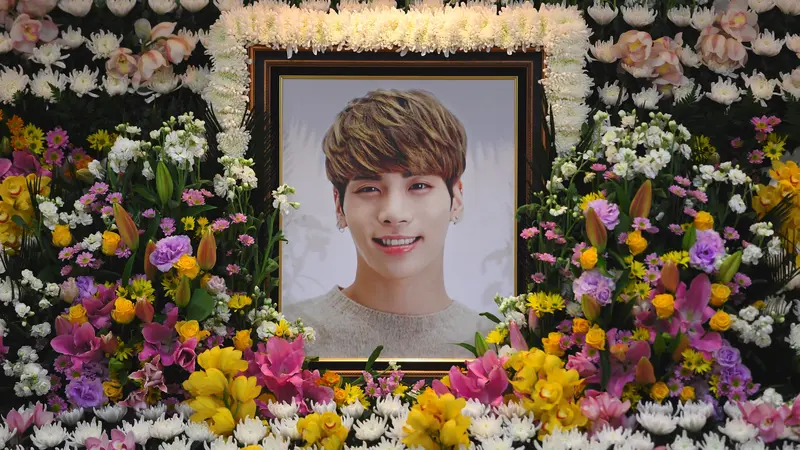 [Bintang] Tempat Penghormatan Jonghyun SHINee, Ini Pesan Menyentuh Agensi