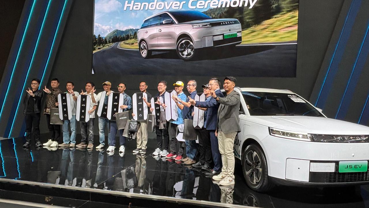 Konsumen Jaecoo J5 EV Mulai Terima Unit