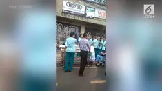 Pasca gempa Pandeglang, RS Bunda Margonda mengeluarkan pasiennya hingga ke jalanan.