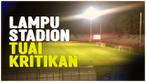 Berita video pada laga hari pertama di Gelora 10 November, Kamis (18/7/2024), lampu penerangan dari stadion legendaris Surabaya tersebut mendapat kritik tajam dari netizen di media sosial.