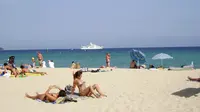 Begini Proses Pasir Pantai Terbentuk