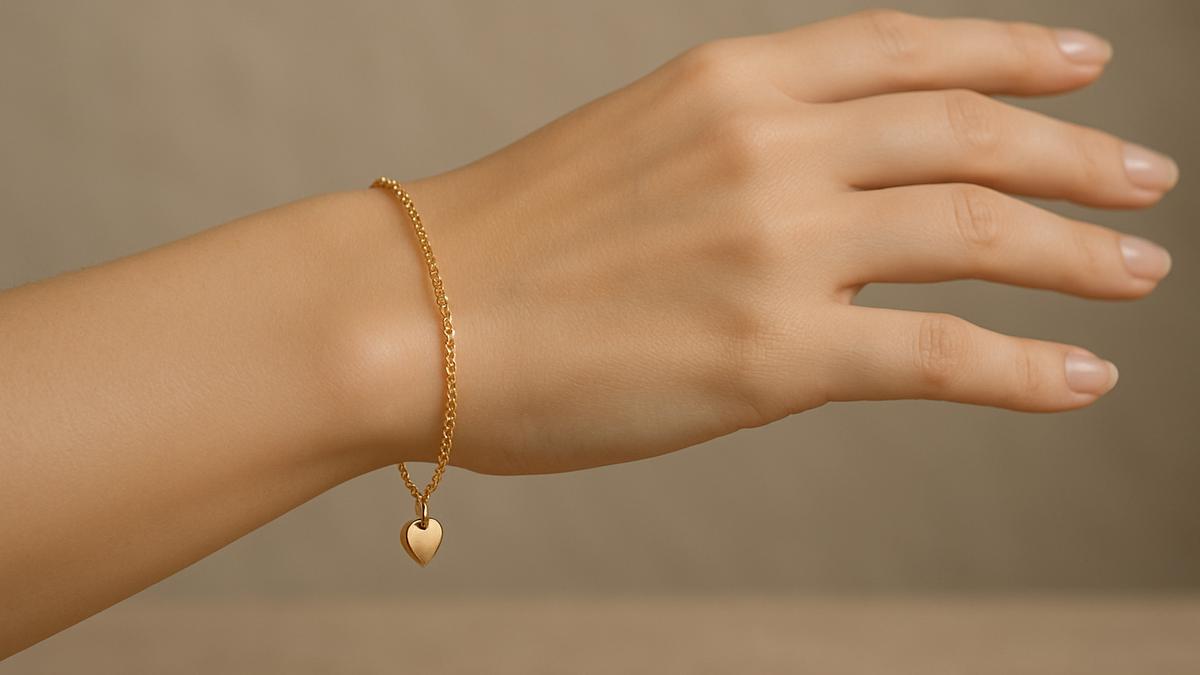 7 Model Gelang Emas 3 Gram, Simpel Tapi Bikin Tangan Kelihatan Mewah
