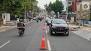 Suasana lalu lintas Jalan Kemang Raya, Jakarta, Selasa (29/10/2019). Sudin Perhubungan Jaksel melakukan rekayasa lalu lintas sistem dua lajur dan satu lajur di Jalan Kemang Raya yang bertujuan untuk mengurai kepadatan kendaraan di kawasan tersebut. (Liputan6.com/Immanuel Antonius)
