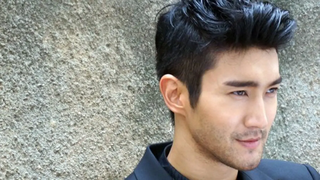 Siwon Super Junior Diprotes Akibat Jenggot