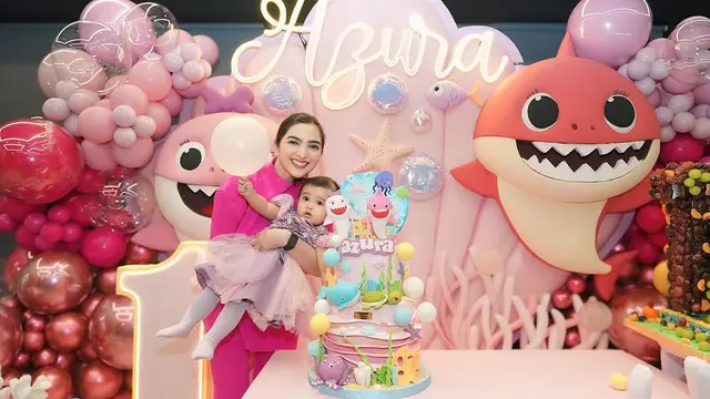 Potret Kedekatan Ashanty dengan Azura. (instagram/ashanty_ash)