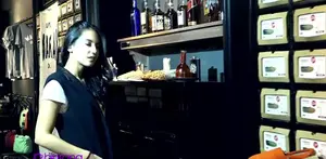 Pevita Pearce kembali menunjukkan totalitasnya dalam dunia perfilman. Demi mendalami karakter yang akan ia perankan nanti, ia menurunkan berat badannya agar sesuai dengan karakter yang ia perankan.