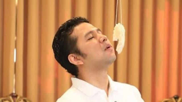 Arumi Bachsin - Emil Dardak (Foto: Instagram/@arumibachsin_94)