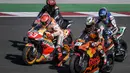 Kembalinya Marc Marquez di lintasan balap MotoGP diyakini bakal menambah sengit rivalitas para pembalap. (Photo by PATRICIA DE MELO MOREIRA / AFP)