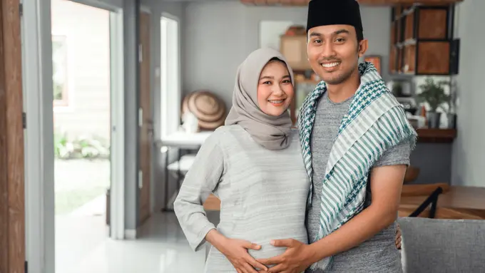 pasangan suami istri ibu hamil