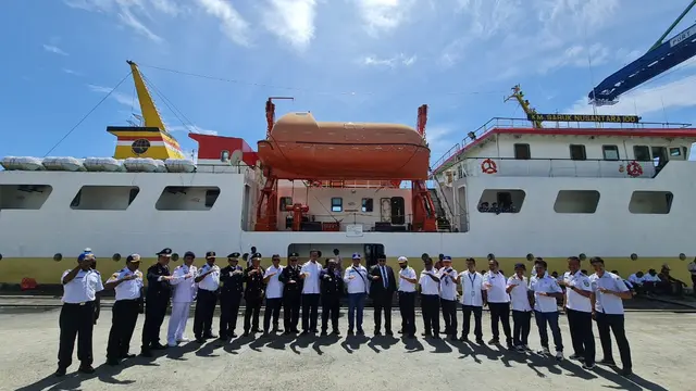 Kini ada 5 kapal perintis yang melayani 5 trayek di Pelabuhan Jayapura.