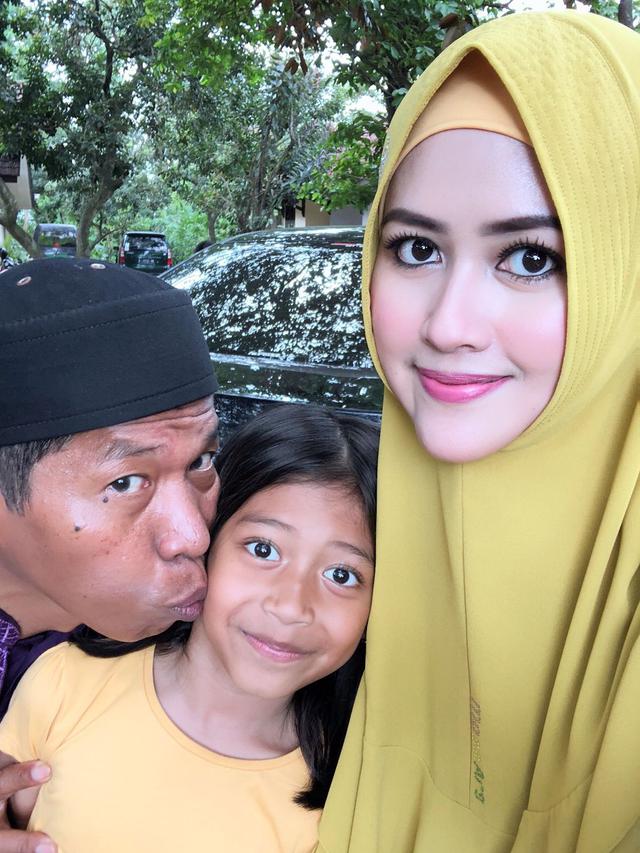 Disebut Mirip, Ini 7 Potret Kiwil dengan Anaknya dari Meggy Wulandari