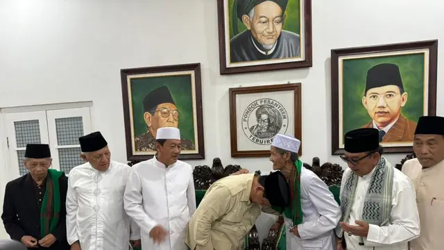 Prabowo Sowan dengan Kiai se-Mataraman Jatim di Ponpes Tebuireng, Jombang