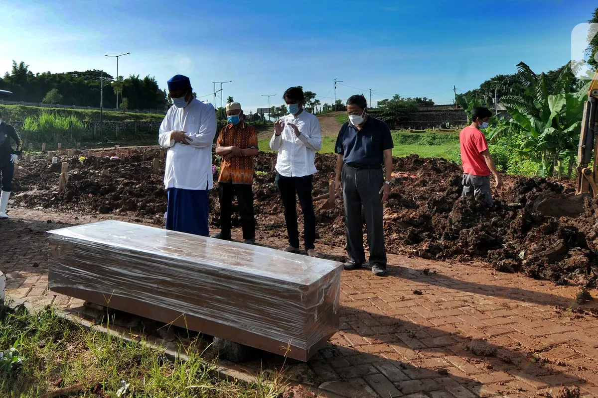 FOTO: Kasus Kematian Akibat COVID-19 di Tangerang Selatan Meningkat