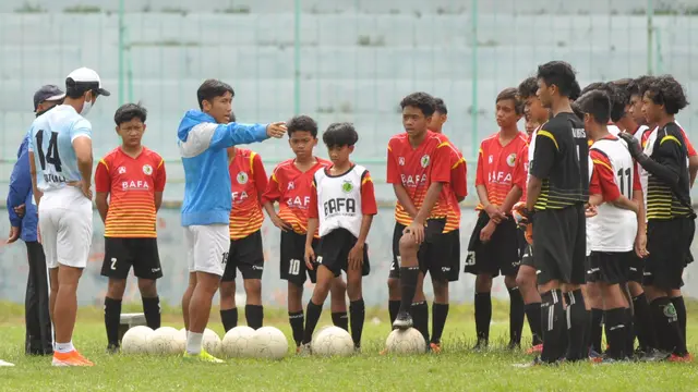 Ahmad Bustomi
