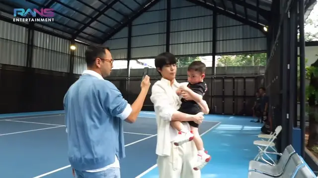 10 Momen NCT 127 Main ke Rumah Raffi Ahmad dan Nagita Slavina, Bak Pulang Kampung