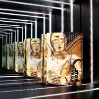 Rangkaian makeup bertema futuristik dengan tema Star Wars (Foto: Pat McGrath Labs)