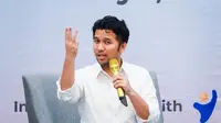 Emil Dardak Ketemu Gibran Rakabuming, Tipis-tipis Bahas Politik dan Sebut Putra Jokowi Out of the Box