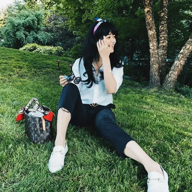 Gaya Kasual Gisela Cindy di Kanada, Tampil Stylish. (Sumber: Instagram/giselacindy12)