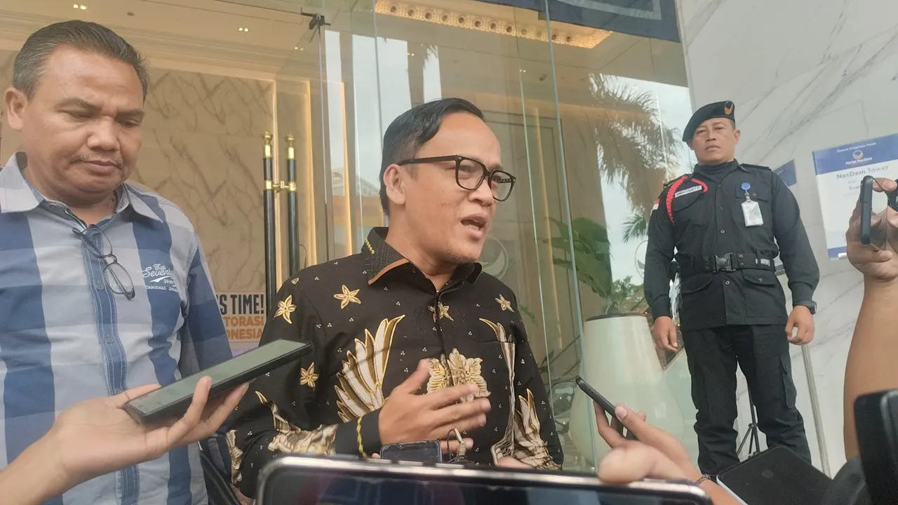 Kunjungi Markas NasDem, Eks Ketua GP Mania Immanuael Ebenezer Beri Sinyal Dukung Anies
