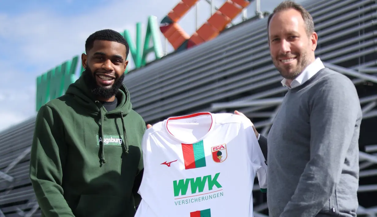 Bek tengah asal Inggris, Japhet Tanganga yang dipromosikan dari tim U-23 Tottenham Hotspur ke tim senior pada tengah musim 2019/2020 saat ini tengah dipinjamkan bersama FC Augsburg selama semusim hingga akhir musim 2023/2024. Bersama FC Augsburg di Bundesliga ia sama sekali belum pernah diturunkan. (fcaugsburg.de)