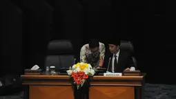 Dalam pidato tersebut,  Jokowi menyampaikan permintaan maaf, baik kepada anggota dewan maupun warga Jakarta, (2/10/14). (Liputan6.com/Herman Zakharia) 