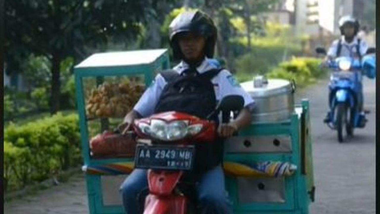 Cerita Pemuda Sukses Jadi Motivator, Pernah Diremehkan Saat Keliling Jualan Bakso