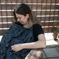 Pijat laktasi dapat membantu memudahkan proses menyusui. (Foto: Pexels/RDNE Stock project)