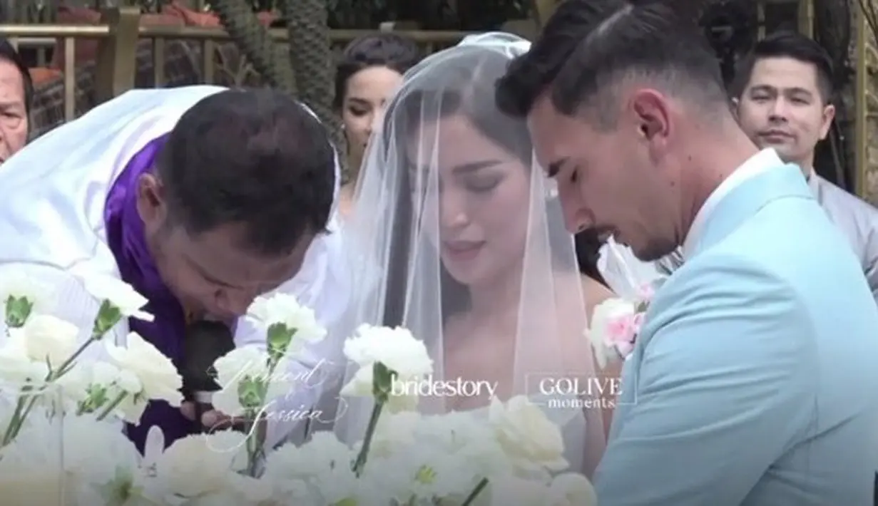 Jessica Iskandar dan Vincent Verhaag (Foto: dok. Instagram Bridestory)