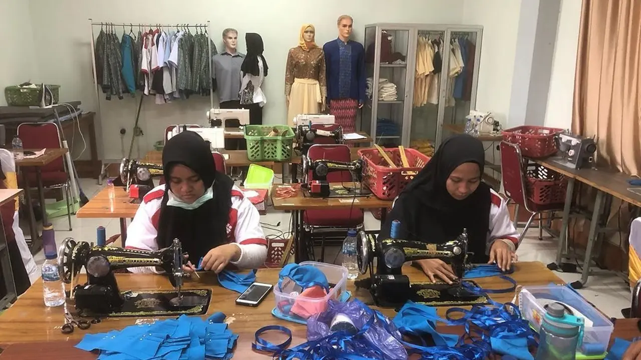 Menaker Instruksikan Bantuan Padat Karya dan BLK Jadi Sentra Pencegahan Covid-19