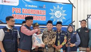 Beras 30 Ton dari Uni Emirat Arab. (Antara)