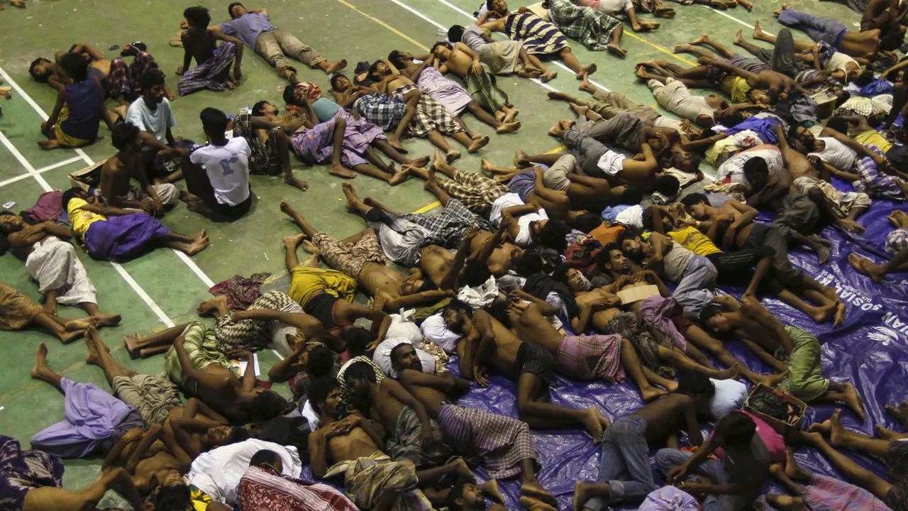 Ratusan Pengungsi Rohingya Terdampar di Aceh 