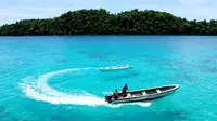 Intip Jernihnya Air Laut Pantai Iboih yang Bikin Melongo