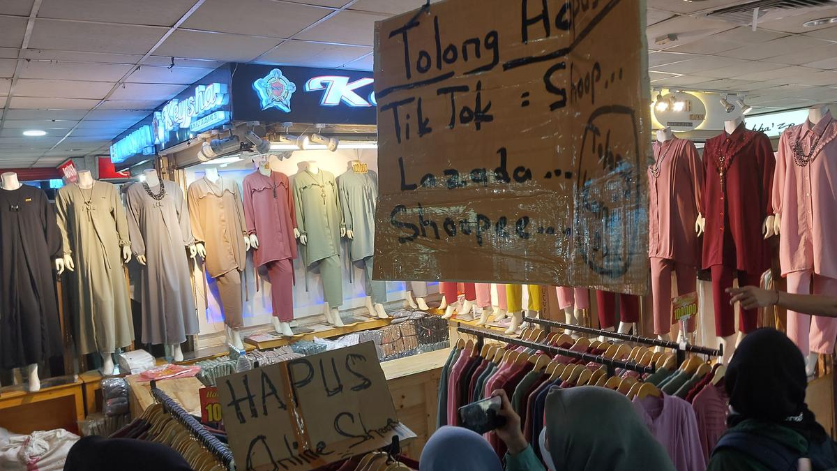 Omzet Anjlok Belasan Juta Pedagang Pasar Tanah Abang Tuntut Tiktok Shop Cs Ditutup Bisnis