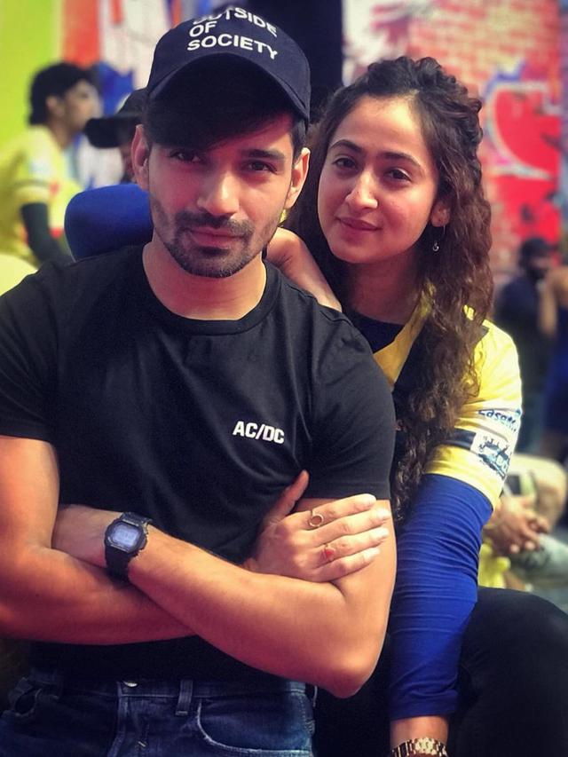 Pernah Dikabarkan dekat dengan Jedar, Ini 6 Potret Terbaru Vishal Singh