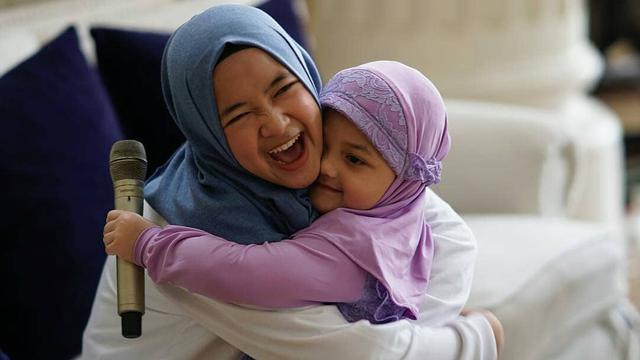 Ketemu Anak Ashanty Nissa Sabyan Gambus Grogi Showbiz