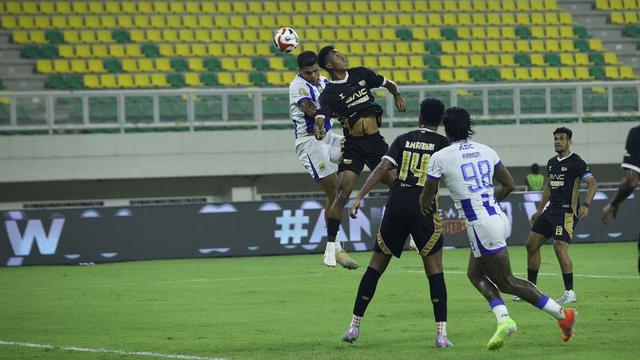 Dewa United vs Persib Bandung