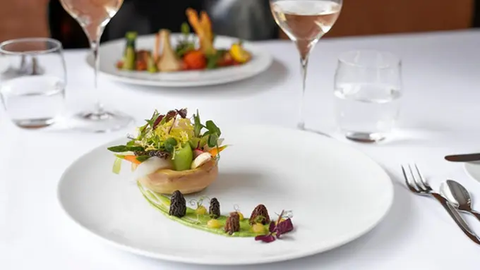 [Bintang] Penggemar Masakan Eropa? Jangan Sampai Nggak ke 7 Resto Ini!