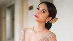 Dalam unggahan terbarunya di akun Instagram, Azizah Salsha tampak memperlihatkan penampilannya jelang akad nikah. Dirinya tampil menawan dalam balutan kebaya serta riasan makeup dan tatanan rambut simpel. (Liputan6.com/IG/@azizahsalsha_)