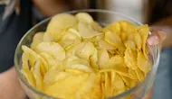 Resep Keripik Kentang Renyah Tahan Lama ala Jajanan Kemasan, Gurih dan Tidak Mudah Melempem