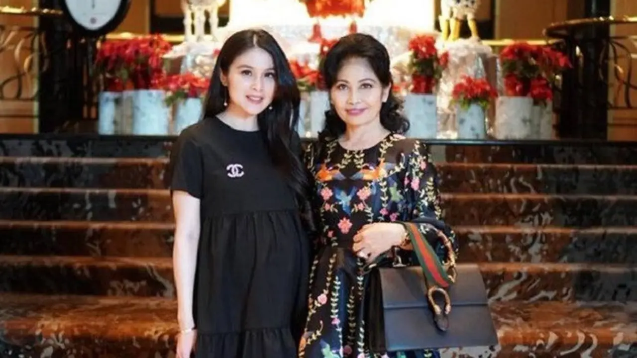 [Fimela] Sandra Dewi