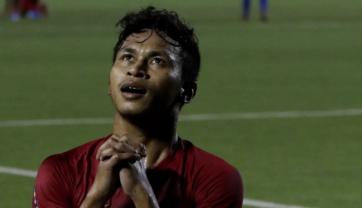 Gelandang Timnas Indonesia U-22, Osvaldo Haay, merayakan gol yang dicetaknya ke gawang Thailand pada laga SEA Games 2019 di Stadion Rizal Memorial, Manila, Selasa (26/11). Indonesia menang 2-0 atas Thailand. (Bola.com/M Iqbal Ichsan)