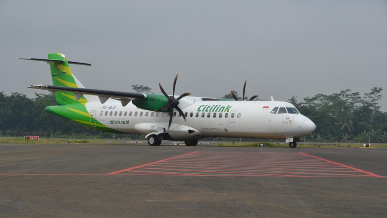 Maskapai Penerbangan Citilink proving flight atau penerbangan uji coba dari Bandara Halim Perdanakusuma (HLP) Jakarta ke Bandara JB Soedirman Enclave Sipil Lanud JB Soedirman PWL Purbalingga. (Foto: Liputan6.com/Humas Pemkab Purbalingga)
