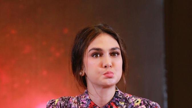 Syahrini dan Reino Barack Menikah, Luna Maya Terluka  ShowBiz Liputan6.com